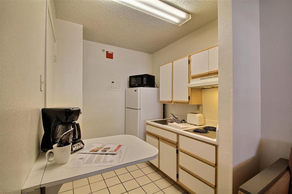 Studio 6-San Antonio, Tx - Medical Center Стая снимка